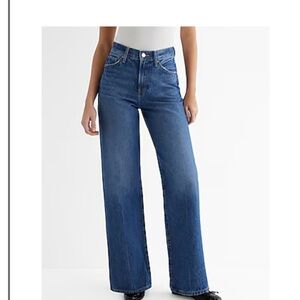 Express Blue Relaxed Jeans with Classic Indigo Wash